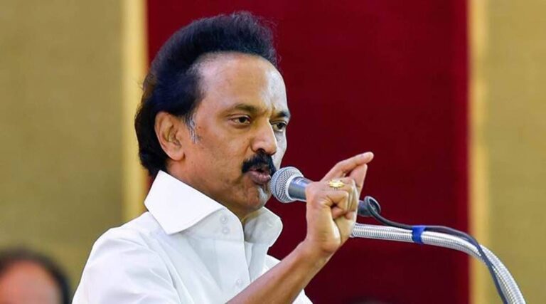 മകളുടെ വീട്ടിലെ റെയിഡിനെതിരെ സ്റ്റാലിൻ