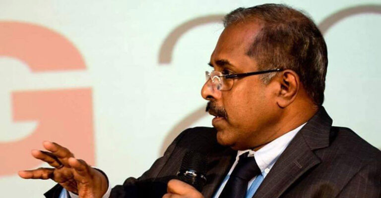 സത്യപ്രതിജ്ഞ ലളിതമാക്കണമെന്ന് ഡോ. എസ്. എസ്. ലാൽ