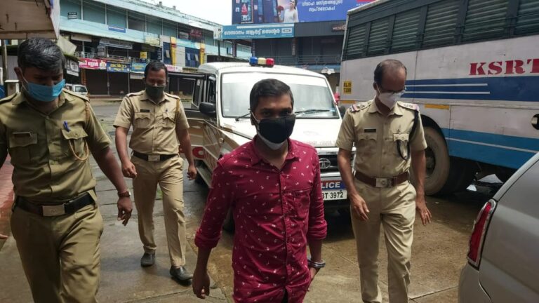 സർക്കാർ ഓഫിസുകളിൽ മോഷണം പതിവാക്കിയ കൂടരഞ്ഞി സ്വദേശി പിടിയിൽ