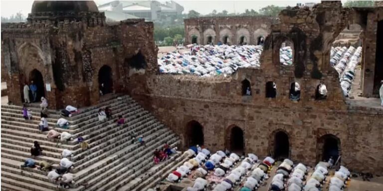 ഫിറോസ്​ ഷാ ​കോട്‍ല ജമാ മസ്ജിദിൽ നമസ്കാരത്തിന് വിലക്ക്