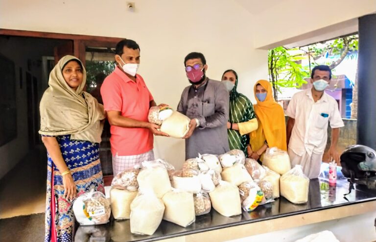 നന്മ ഫൗണ്ടേഷൻ ഫുഡ് കിറ്റുകൾ വിതരണം ചെയ്തു: