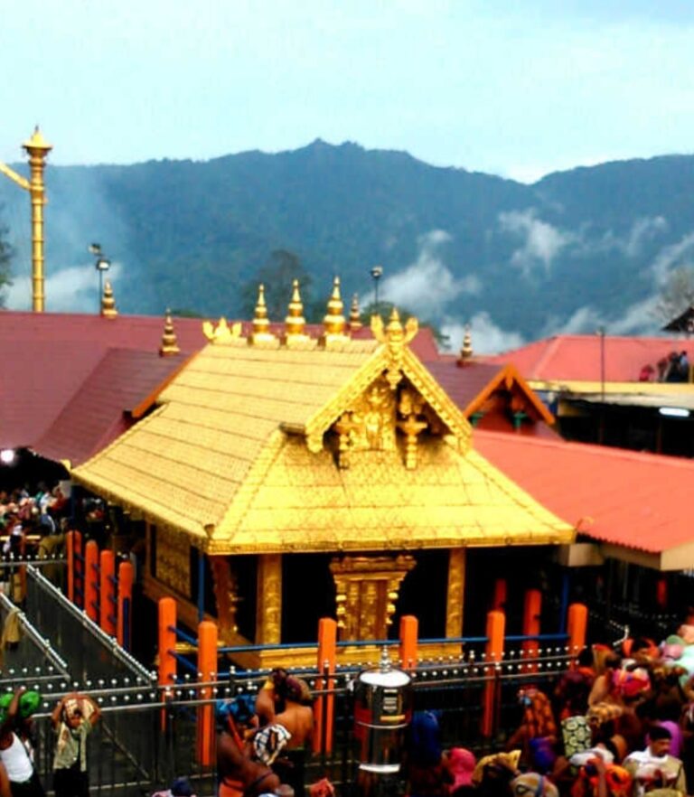 ശബരിമല തീർഥാടകർ സഞ്ചരിച്ച വാഹനം അപകടത്തിൽപെട്ടു; രണ്ടു മരണം