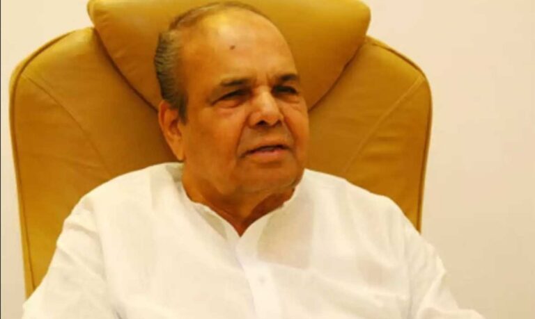 മുതിർന്ന കോൺഗ്രസ് നേതാവ് കെ. ശങ്കര നാരായണൻ അന്തരിച്ചു.