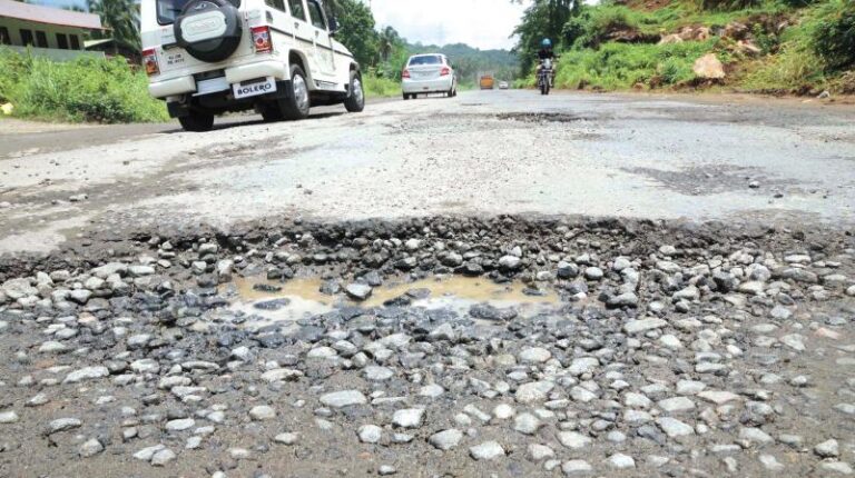 അറ്റകുറ്റപണി ചെയ്ത റോഡ് 6 മാസത്തിൽ തകരുന്നു, 112 റോഡുകളിൽ വിജിലൻസ് പരിശോധന; വ്യാപക ക്രമക്കേട് കണ്ടെത്തി
