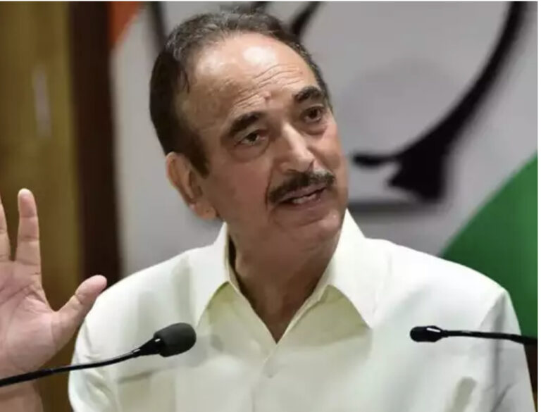 ആസാദ് ഇഫക്ട്, ജമ്മു കശ്മീരിൽ കോൺഗ്രസ് തകർന്നടിയുമോ? രാജിക്കൊരുങ്ങി 100 ഓളം നേതാക്കൾ