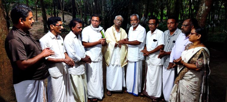 അധ്യാപകദിനത്തിൽ സലാം നടുക്കണ്ടിയെ ആദരിച്ചു.