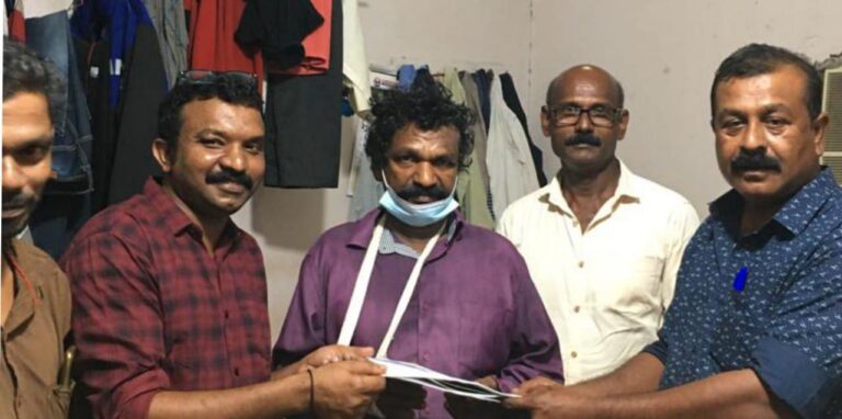 നിർമ്മാണജോലിക്കിടെ പരിക്കേറ്റ ഹുറൂബ് ആക്കപ്പെട്ട ആറ്റിങ്ങൽ സ്വദേശി നവോദയയുടെ തണലിൽ നാടണഞ്ഞു