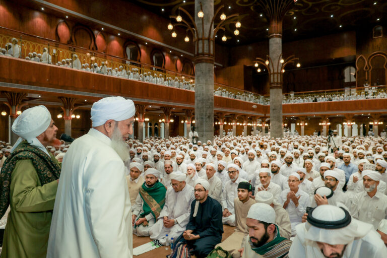 മർകസ് നോളജ് സിറ്റി മസ്ജിദിന്റെ ആദ്യ കവാടം തുറന്നു