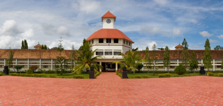 സൈനിക സ്‌കൂള്‍ പ്രവേശനം : ഇപ്പോള്‍ അപേക്ഷിക്കാം