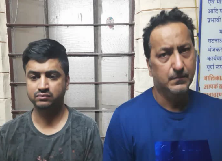 സ്വർണക്കടത്തിന്റെ പുതിയ വഴികൾ ; 4 കിലോ സ്വർണം പിടിയിൽ