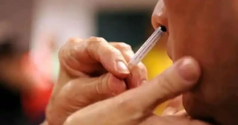 കോവിഡ്: ബൂസ്റ്റര്‍ ഡോസായി മൂക്കിലൊഴിക്കുന്ന വാക്സിന്‍; ഭാരത് ബയോടെക്കിന്റെ വാക്സിന്‍ അടുത്തയാഴ്ച മുതല്‍