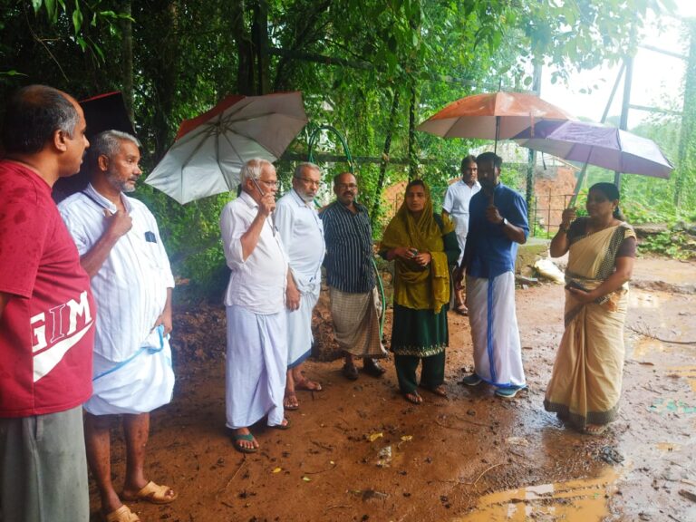 മുക്കം – കൊടിയത്തൂർ റോഡ് : യാത്രാ ക്ലേശം പരിഹരിക്കണം