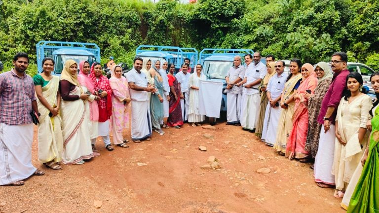 കൊടുവള്ളി നഗരസഭയിൽ ശുചീകരണ പ്രവർത്തനങ്ങൾക്ക് ഇനി ഇലക്ട്രിക് ഓട്ടോകൾ