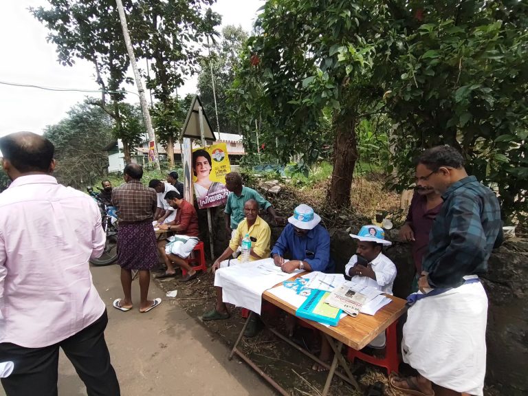 സംസ്ഥാന ഉപതെരഞ്ഞെടുപ്പ്: വയനാട് ലോക്സഭാ മണ്ഡലത്തിൽ പോളിംഗ് മന്ദഗതിയിൽ, തിരുവമ്പാടി ഏറനാട് മണ്ഡലങ്ങളിൽ പോളിംഗ് ശതമാനത്തിൽ വർദ്ധനവ്