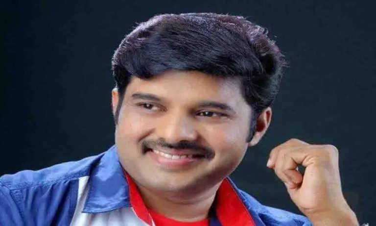 മിമിക്രി കലാകാരനും നടനുമായ കലാഭവന്‍ നവാസ് അന്തരിച്ചു; കണ്ടത് ഹോട്ടല്‍ മുറിയില്‍ മരിച്ച നിലയില്‍