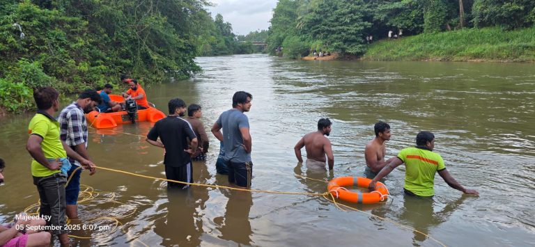 ഒഴുക്കിൽപ്പെട്ട 10 വയസ്സുകാരിയെ കണ്ടെത്താനായില്ല, ഇന്നത്തെ തിരച്ചിൽ നിർത്തി.
