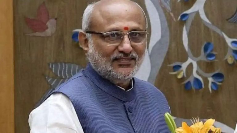 ഇന്ത്യയുടെ 15-ാം ഉപരാഷ്ട്രപതിയായി സിപി രാധാകൃഷ്ണൻ തെരഞ്ഞെടുക്കപ്പെട്ടു, ഇന്ത്യ സഖ്യത്തില്‍ വോട്ട് ചോർച്ച? സുദര്‍ശന്‍ റെഡ്ഡിക്ക് പ്രതീക്ഷിച്ച വോട്ട് കിട്ടിയില്ലെന്ന് സൂചന.