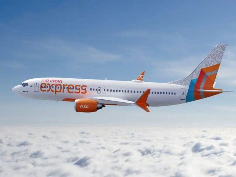 ഡിസ്‌കൗണ്ടില്‍ ടിക്കറ്റ്: എയര്‍ ഇന്ത്യ എക്‌സ്പ്രസില്‍ ബുക്ക് ഡയറക്‌ട് ക്യാമ്പയിന്‍.