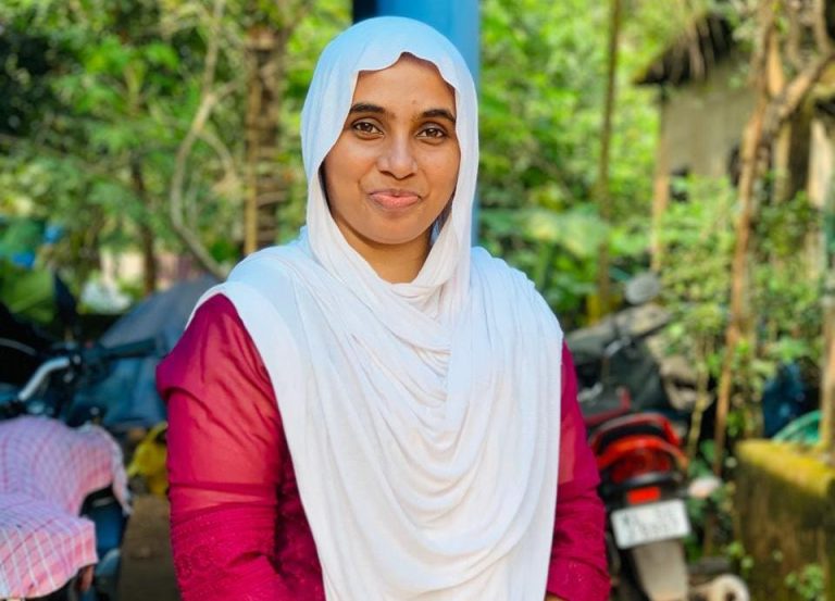 കാരശ്ശേരിയില്‍ യുവതി ഭര്‍തൃവീട്ടില്‍ മരിച്ചനിലയില്‍, ഫോണിലെ മെസേജുകള്‍ ഡിലീറ്റ് ചെയ്യിപ്പിച്ചെന്ന് മകള്‍