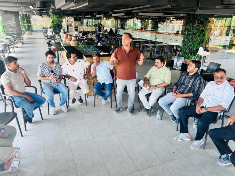 ഫ്രഷ് കട്ട് സമരം:ഇരകളോടുള്ള പോലീസ് അതിക്രമത്തിൽ കെ എം സി സി പ്രതിഷേധിച്ചു