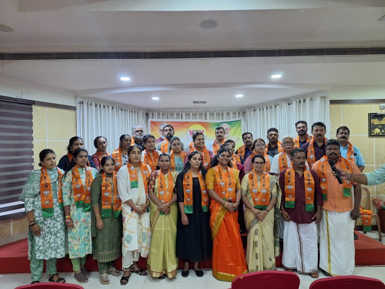 തദ്ദേശ സ്വയംഭരണ തിരഞ്ഞെടുപ്പിൽ തലശ്ശേരി നഗരസഭ ബിജെപി സ്ഥാനാർഥികളെ പ്രഖ്യാപിച്ചു