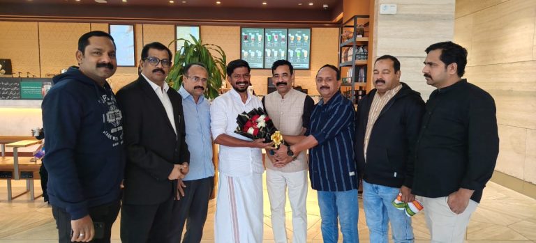 ഒഐസിസി തൃശൂർ സമ്മിറ്റ് 2026ൽ പങ്കെടുക്കാൻ  യൂത്ത് കൊണ്ഗ്രെസ്സ് സംസ്ഥാന പ്രസിഡന്റ് ഒ. ജെ. ജനീഷ് റിയാദിൽ എത്തി