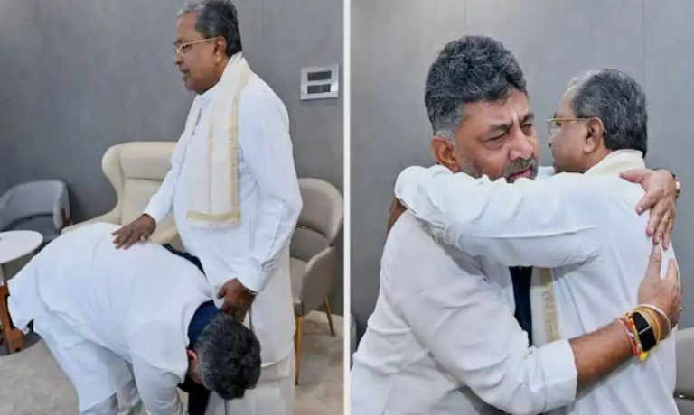 രാജി പ്രഖ്യാപിച്ച്‌ സിദ്ധരാമയ്യ, കാല്‍തൊട്ട് വന്ദിച്ച്‌ ഡികെ ശിവകുമാര്‍; കര്‍ണാടകയില്‍ നേതൃമാറ്റം