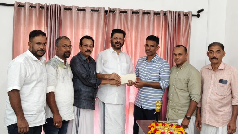 ​സൗദി ജയിലിൽ നിന്ന് മോചനം; നാട്ടിലെത്തിയ യുവാവിന് തുണയായി വി.കെ. ശ്രീകണ്ഠൻ എംപിയും റിയാദ് ഒഐസിസിയും