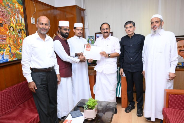 പ്രവാസി പെൻഷൻ പുനഃസ്ഥാപിക്കാൻ നടപടി: മുഖ്യമന്ത്രി