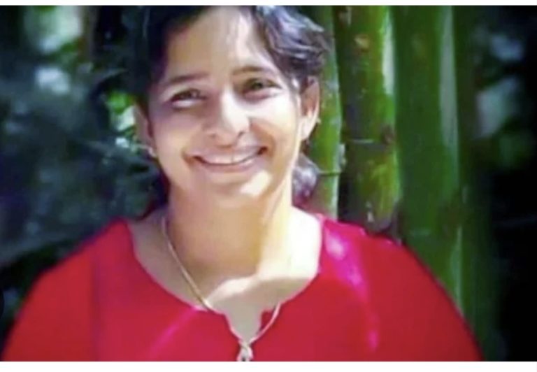 കൂടത്തായി കേസിലെ ജോളി ജോസഫ് ബിരുദധാരിയാകാൻ ഒരുങ്ങുന്നു; പരീക്ഷ കണ്ണൂരിൽ, വനിതാ ജയിലിൽ എത്തിച്ചു