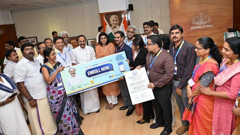 നോര്‍ക്ക കെയര്‍ പ്ലസ് രണ്ടാംഘട്ട എന്‍റോള്‍മെന്റിന് തുടക്കമായി (സെപ്റ്റംബര്‍ 18 വരെ) ഉദ്ഘാടനം മുഖ്യമന്ത്രി വി.ഡി സതീശന്‍ നിര്‍വ്വഹിച്ചു.